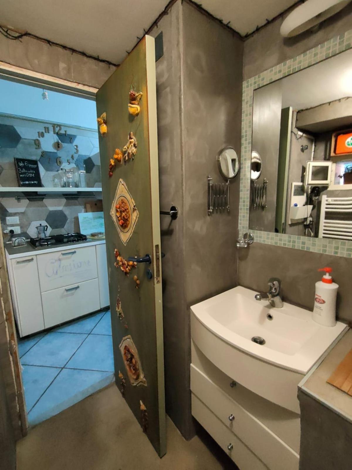 Mari Mari Apartment Napoli Bagian luar foto